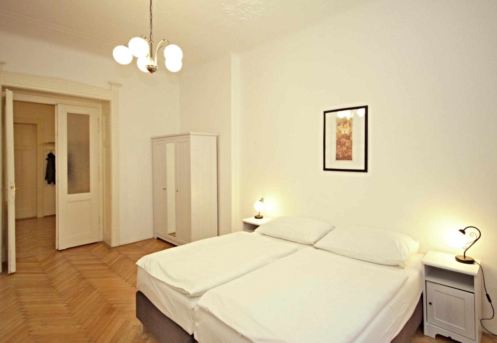 Prague Central Exclusive Apartments Room photo